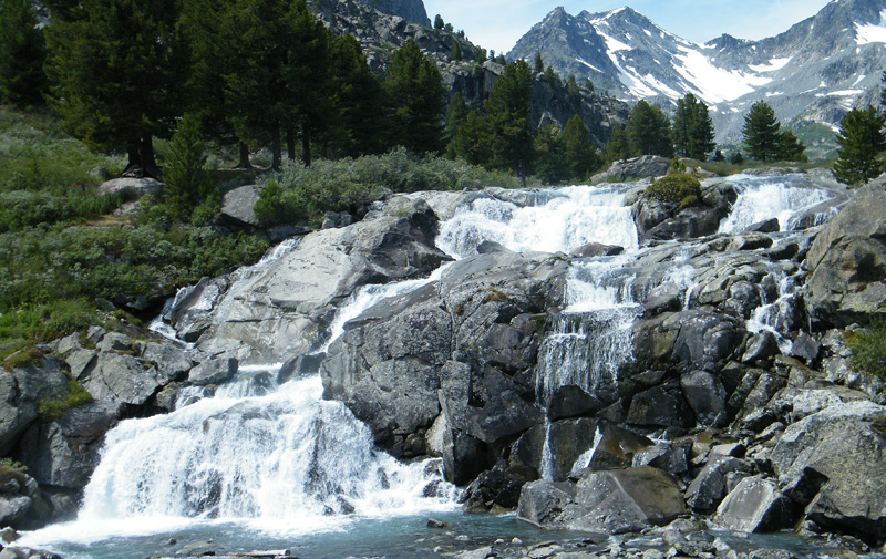 Водопад Дарашколь