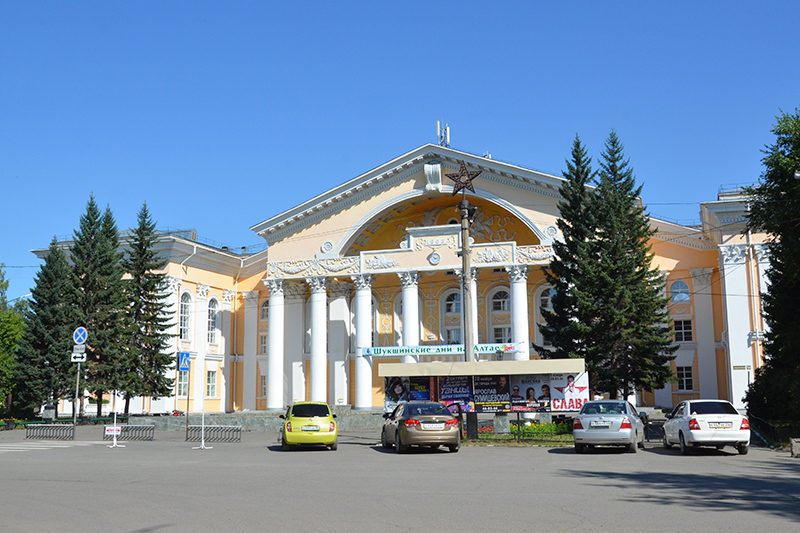 Дворец культуры. Фото Е. Гаврилова Дворец культуры