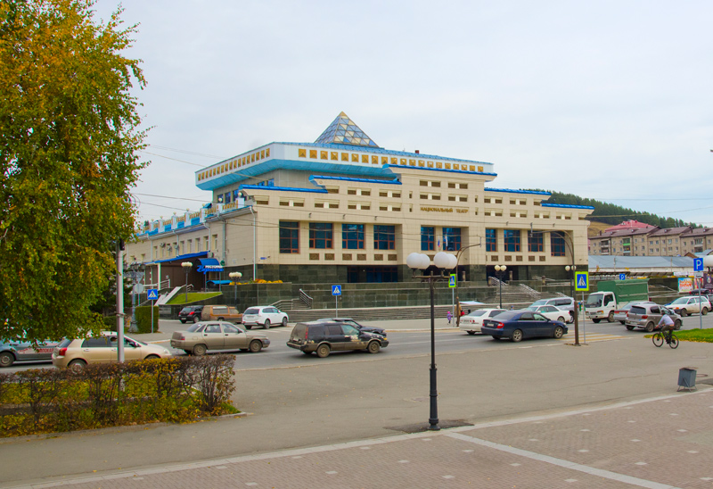 Национальный драматический театр имени П.В. Кучияк