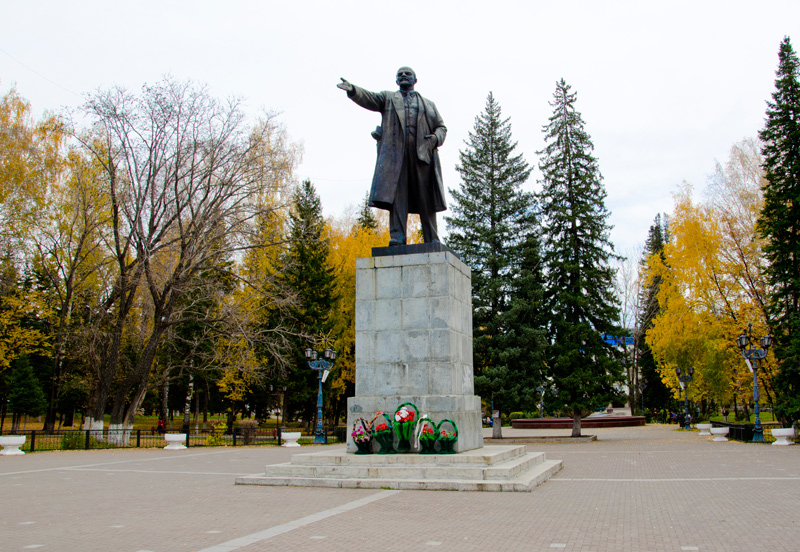 Памятник В.И. Ленину