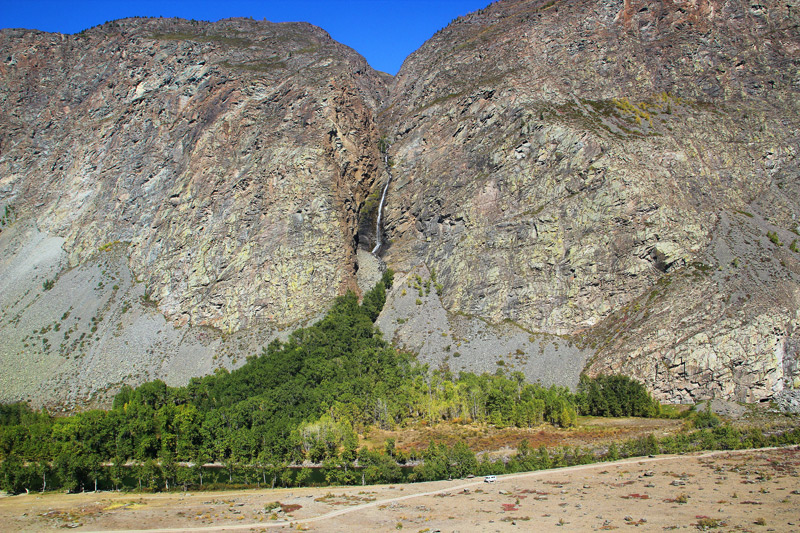 Водопад Мерегель-Ярык