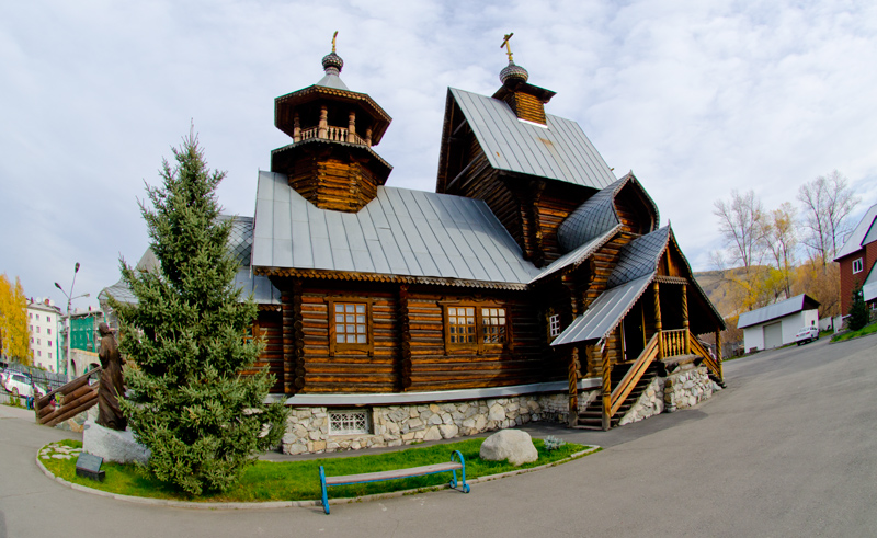 Церковь Макария Алтайского